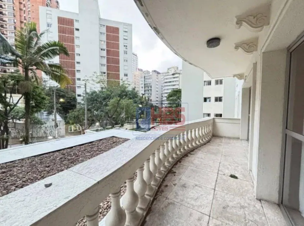 Apartamento, 4 quartos, 220 m² - Foto 2