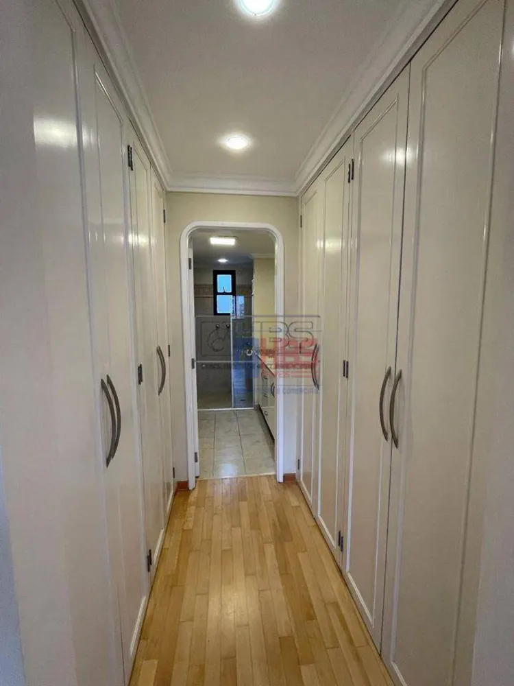 Apartamento, 3 quartos, 209 m² - Foto 4