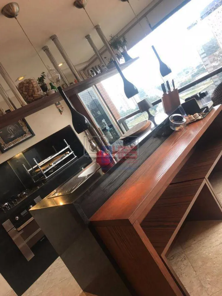 Apartamento, 3 quartos, 209 m² - Foto 9