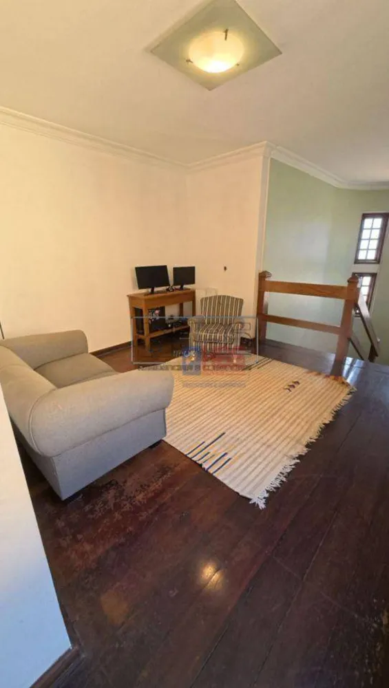 Casa, 3 quartos, 308 m² - Foto 1