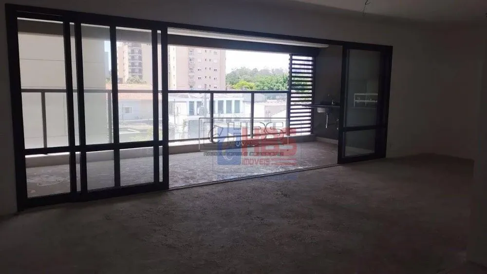 Apartamento, 3 quartos, 131 m² - Foto 2