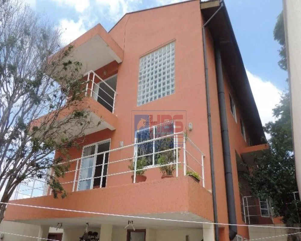 Casa, 4 quartos, 306 m² - Foto 1