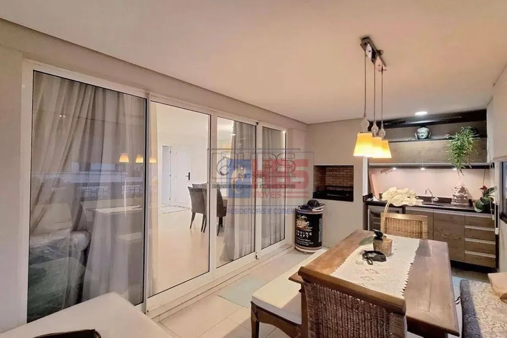 Apartamento, 3 quartos, 167 m² - Foto 2
