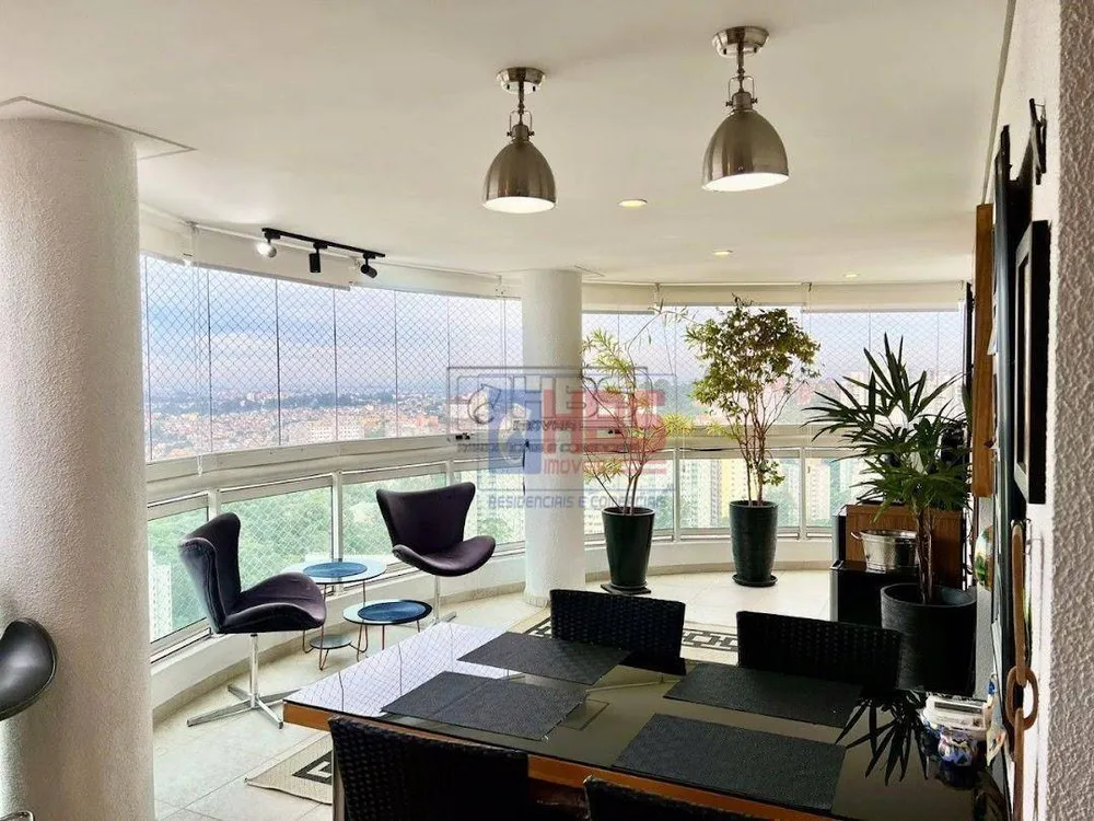 Apartamento, 3 quartos, 261 m² - Foto 4