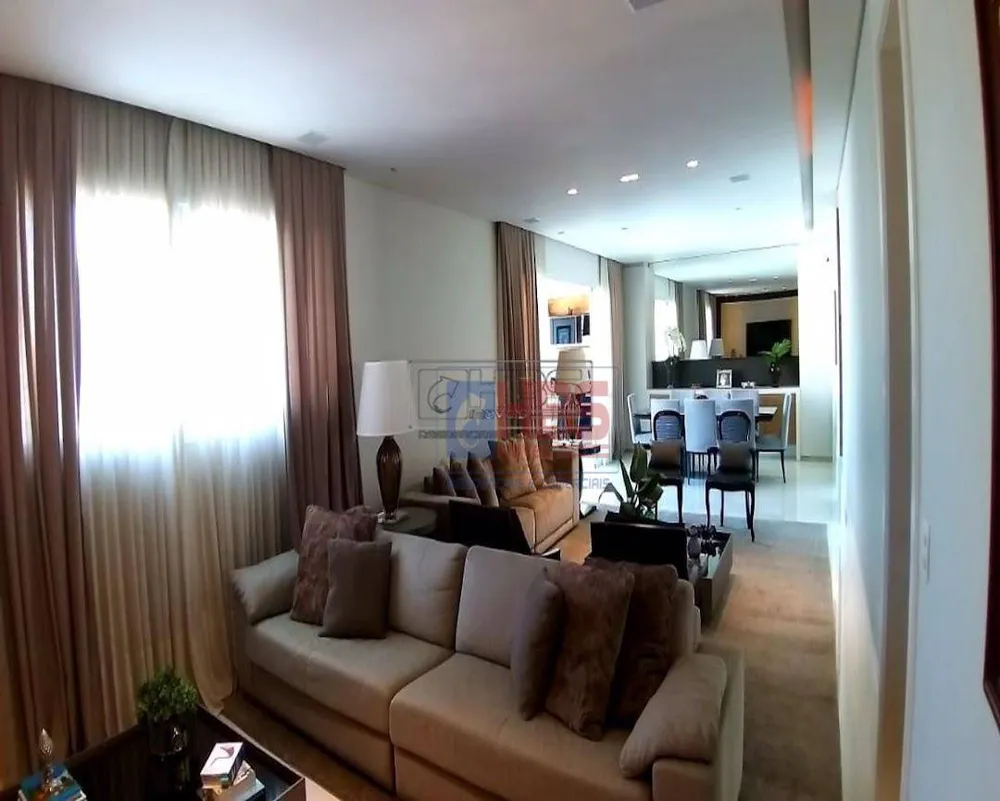 Apartamento, 3 quartos, 281 m² - Foto 1