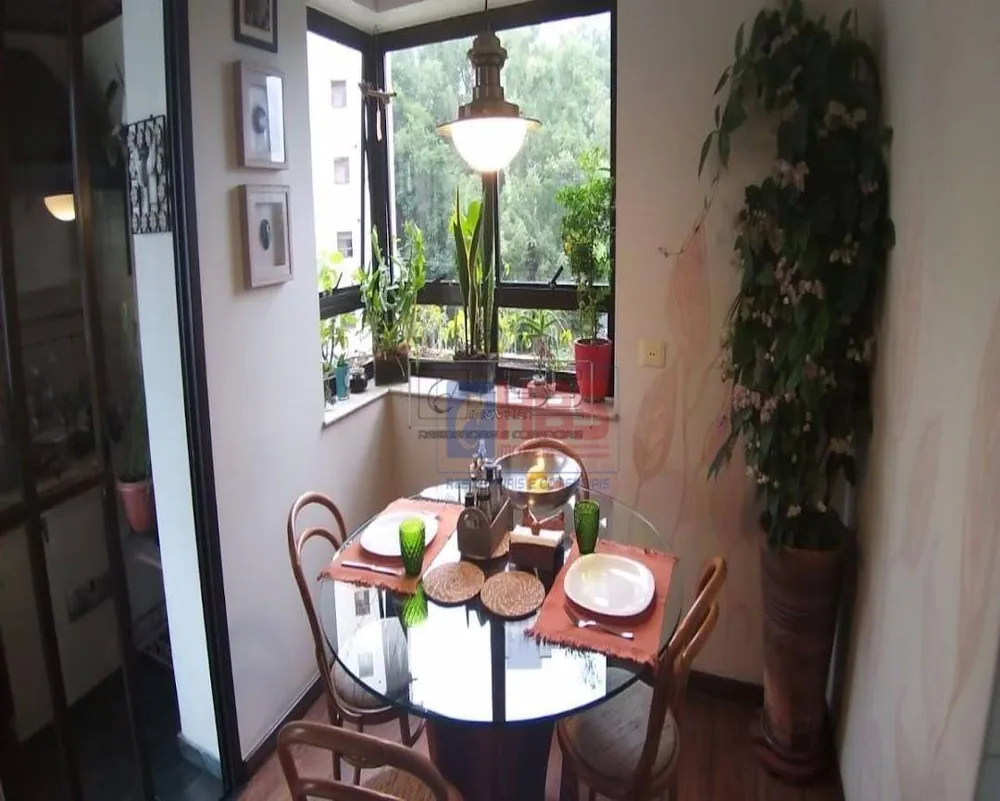 Apartamento, 4 quartos, 226 m² - Foto 1