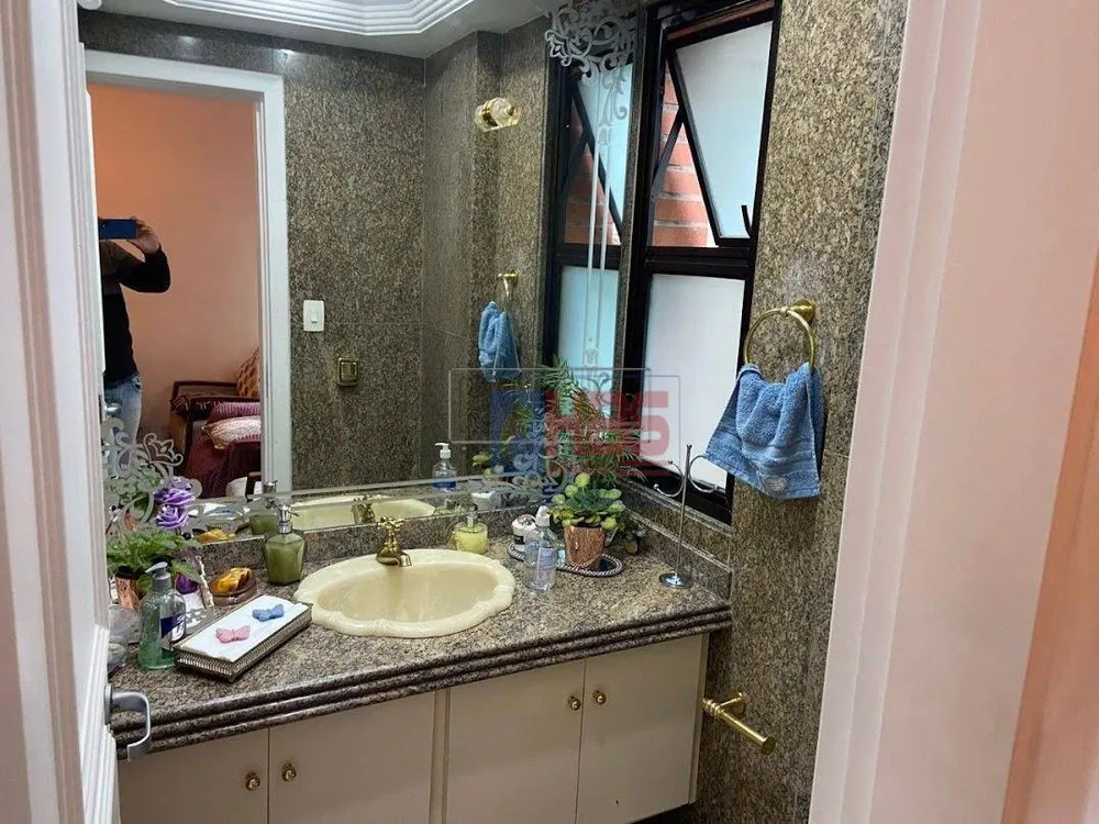 Apartamento, 3 quartos, 230 m² - Foto 3