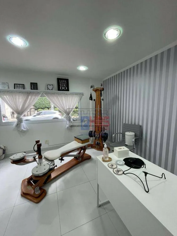 Casa, 3 quartos, 200 m² - Foto 2