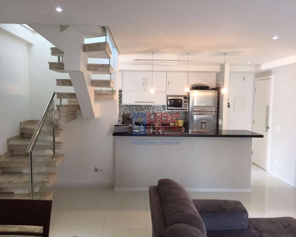 Apartamento, 3 quartos, 194 m² - Foto 1