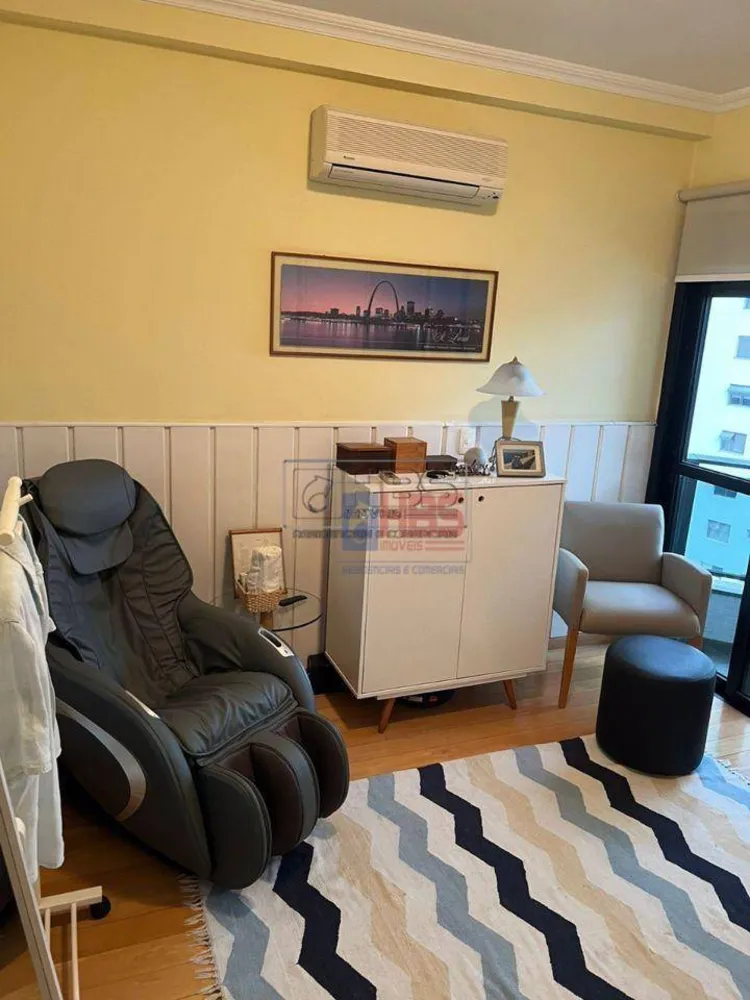 Apartamento, 4 quartos, 210 m² - Foto 1