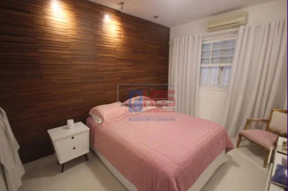 Casa, 4 quartos, 200 m² - Foto 15