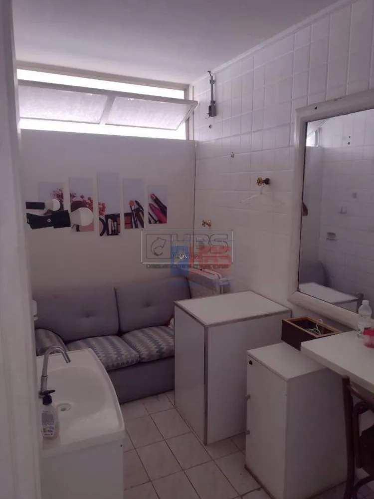 Casa, 3 quartos, 247 m² - Foto 2