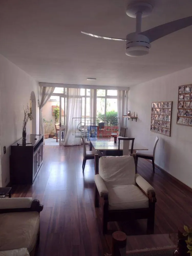 Casa, 3 quartos, 247 m² - Foto 4