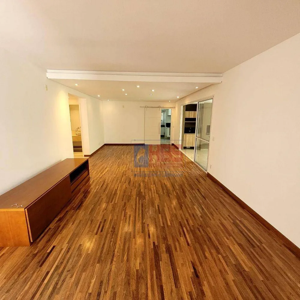 Apartamento, 3 quartos, 168 m² - Foto 4