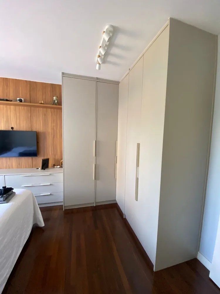 Apartamento, 3 quartos, 135 m² - Foto 1