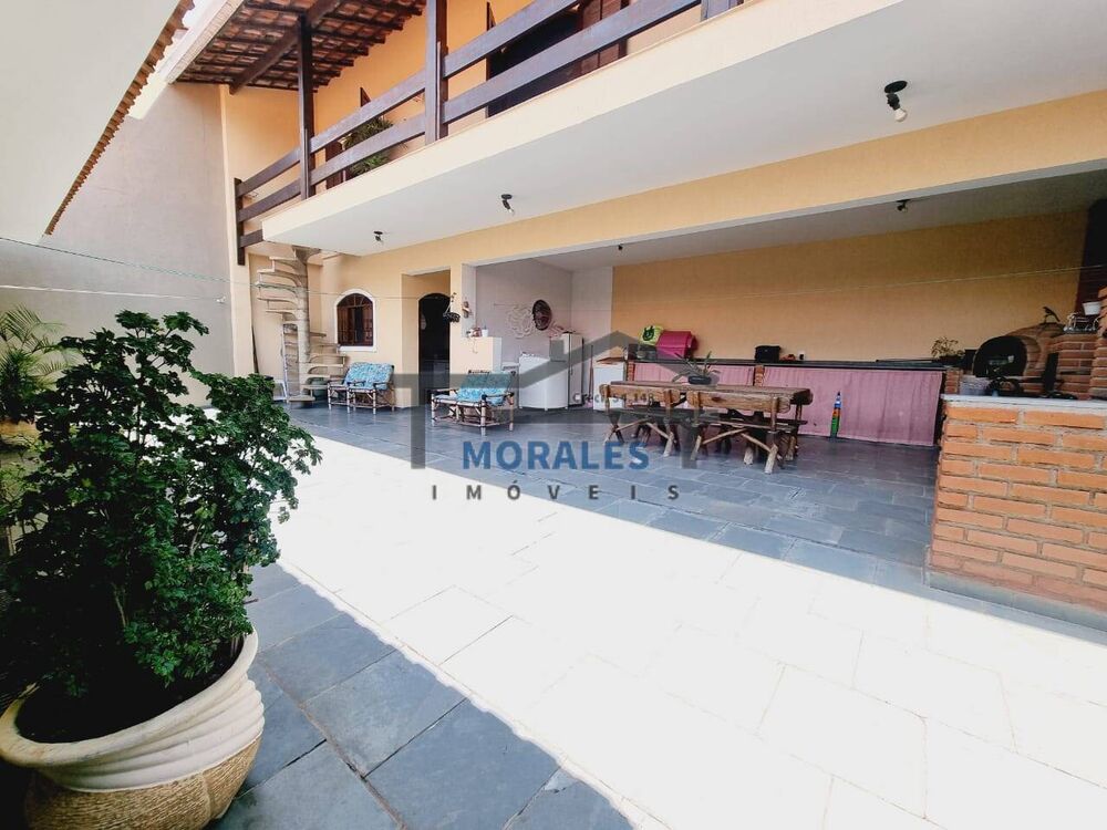 Casa, 3 quartos, 240 m² - Foto 6