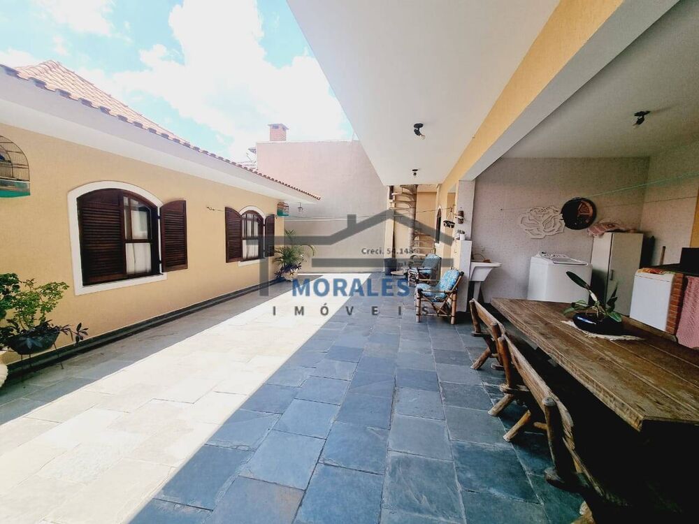 Casa, 3 quartos, 240 m² - Foto 8