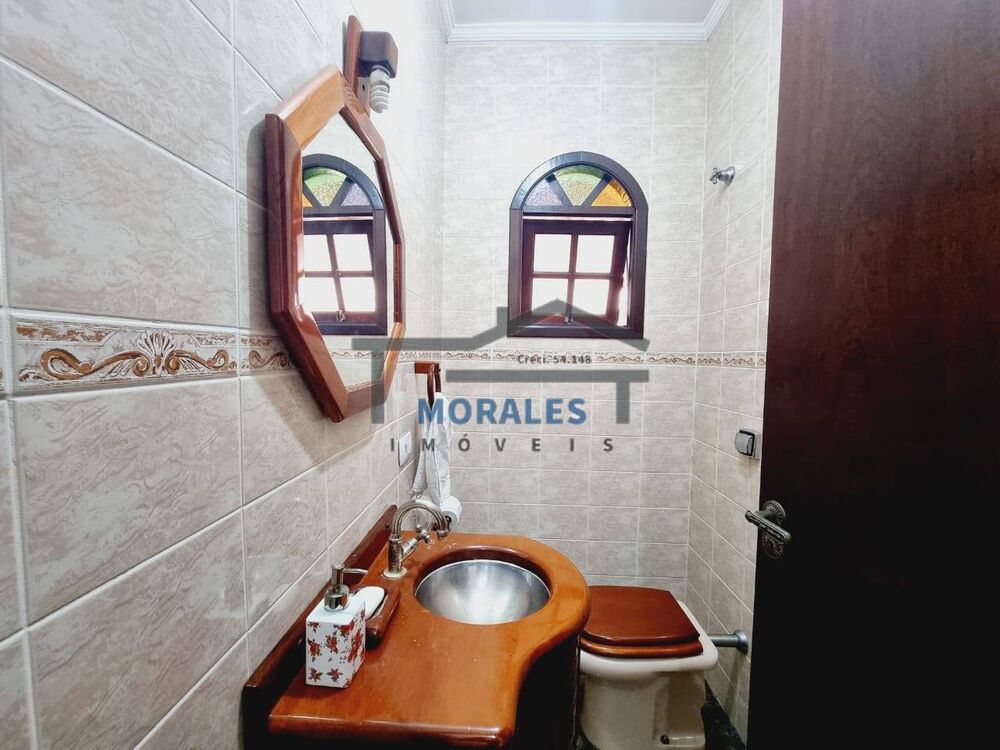 Casa, 3 quartos, 240 m² - Foto 18