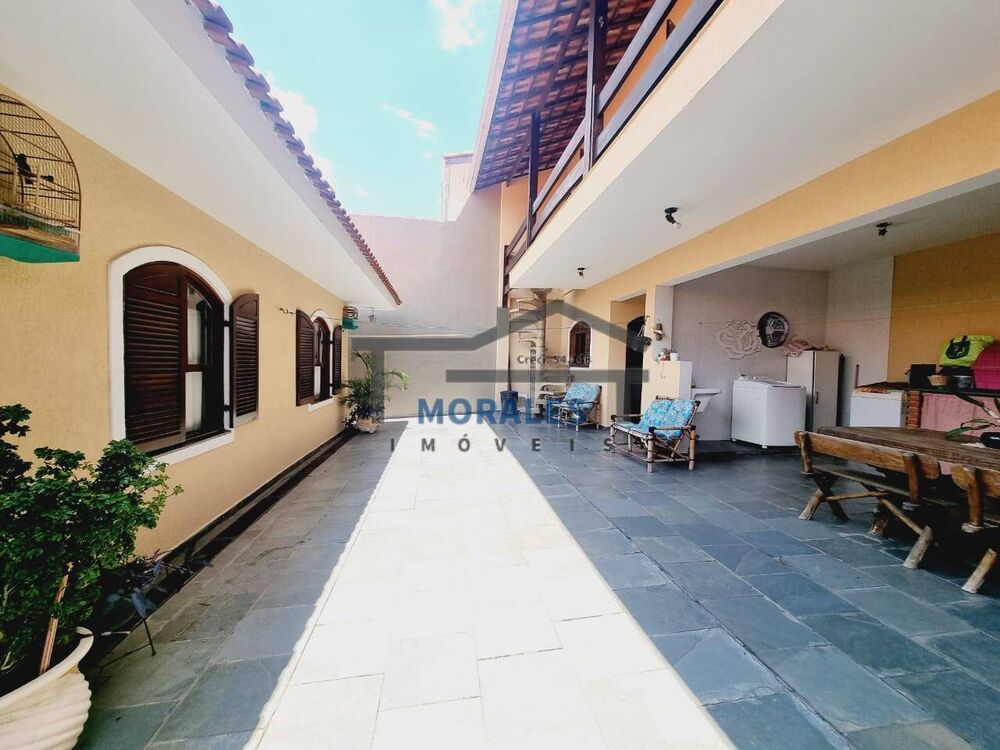 Casa, 3 quartos, 240 m² - Foto 7