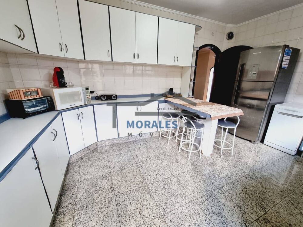 Casa, 3 quartos, 240 m² - Foto 23