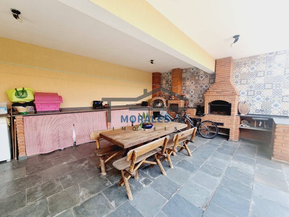 Casa, 3 quartos, 240 m² - Foto 10