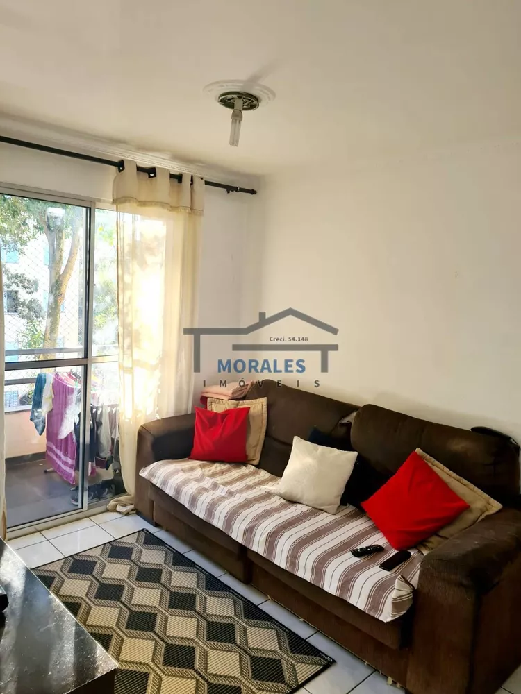 Apartamento à venda com 2 quartos, 62m² - Foto 4