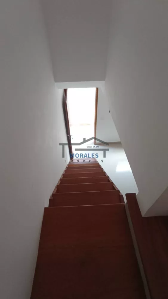 Casa à venda com 2 quartos, 93m² - Foto 4