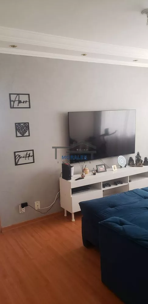 Apartamento à venda com 2 quartos, 72m² - Foto 4