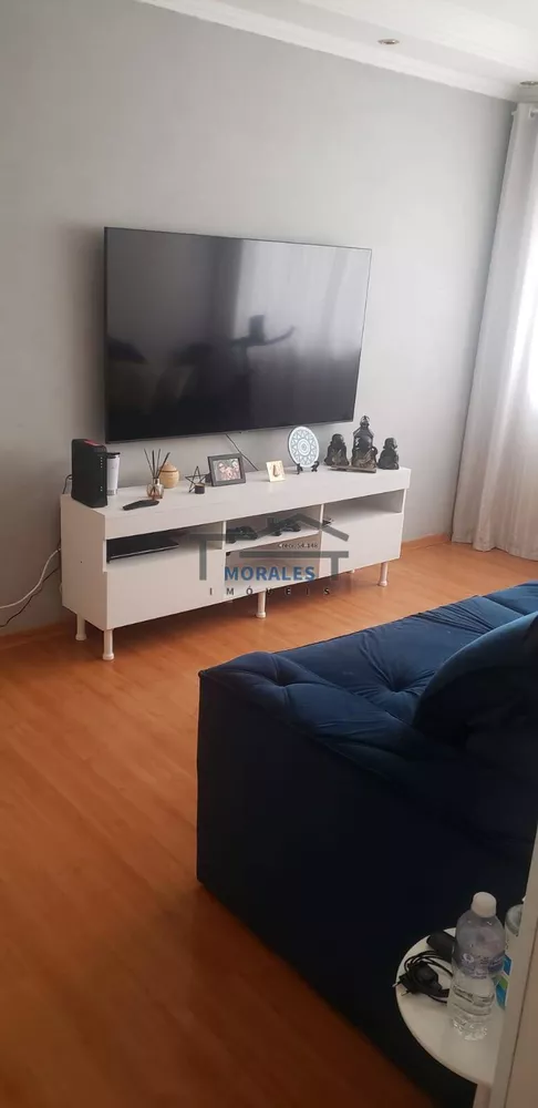 Apartamento à venda com 2 quartos, 72m² - Foto 1