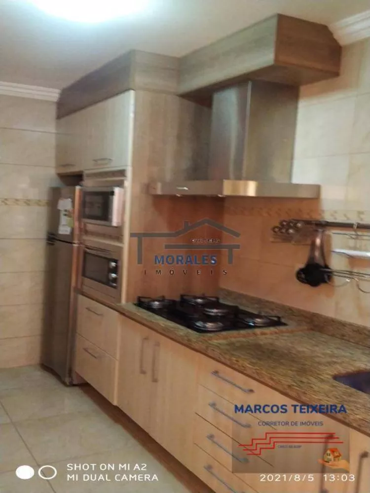 Sobrado à venda com 3 quartos, 270m² - Foto 4