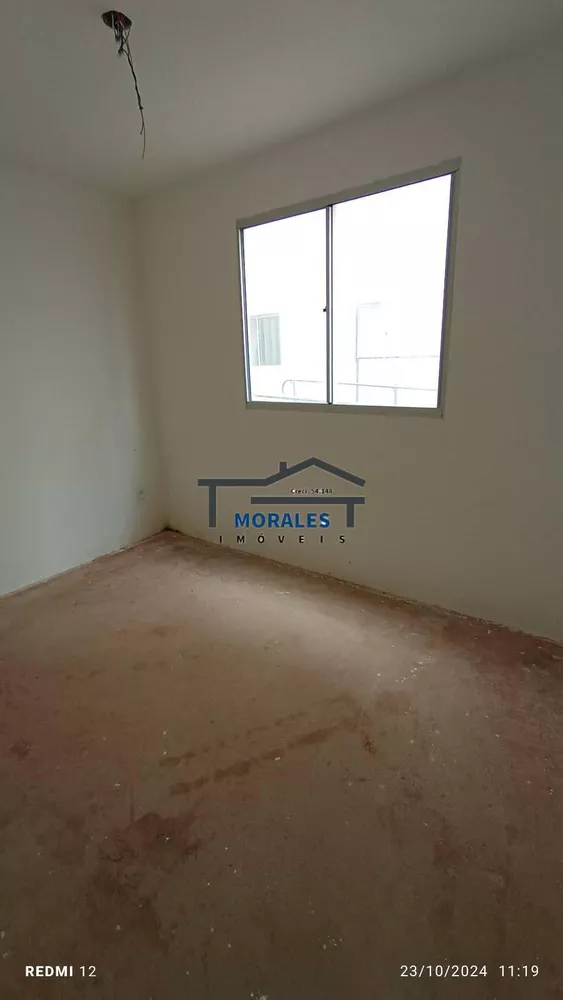 Apartamento à venda com 2 quartos, 44m² - Foto 4