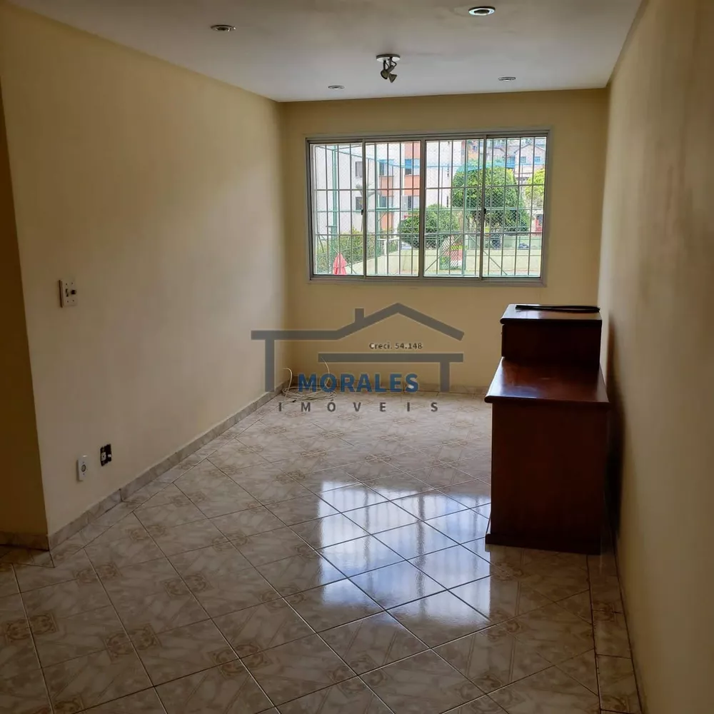 Apartamento à venda com 3 quartos - Foto 2