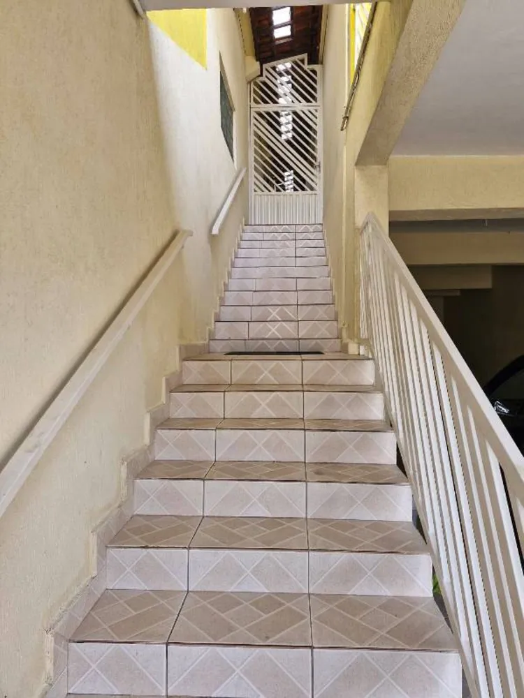 Sobrado, 3 quartos, 237 m² - Foto 2