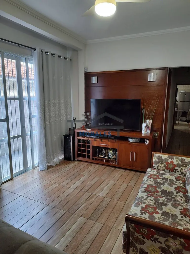 Casa, 3 quartos, 135 m² - Foto 1