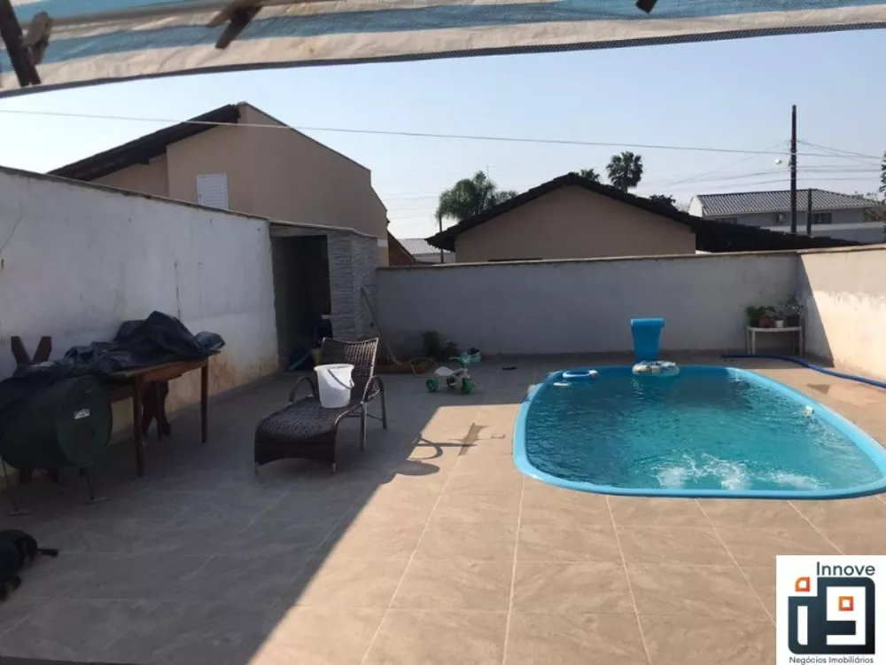 Casa, 3 quartos, 130 m² - Foto 2