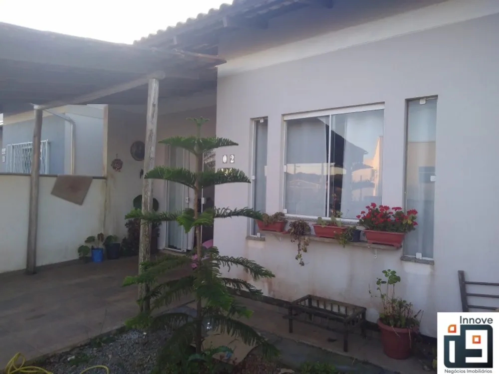 Casa, 3 quartos, 130 m² - Foto 1