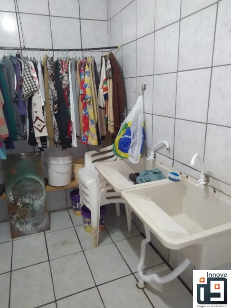 Casa, 4 quartos, 220 m² - Foto 10