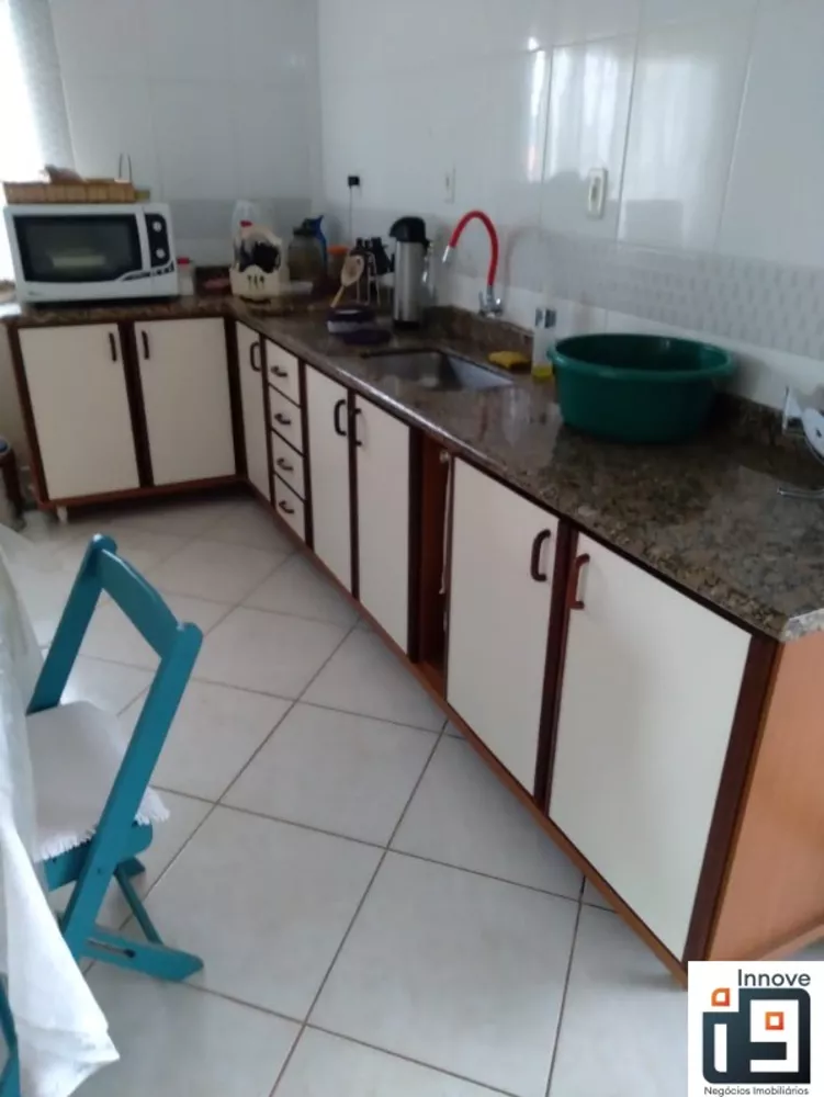 Casa, 3 quartos, 143 m² - Foto 2