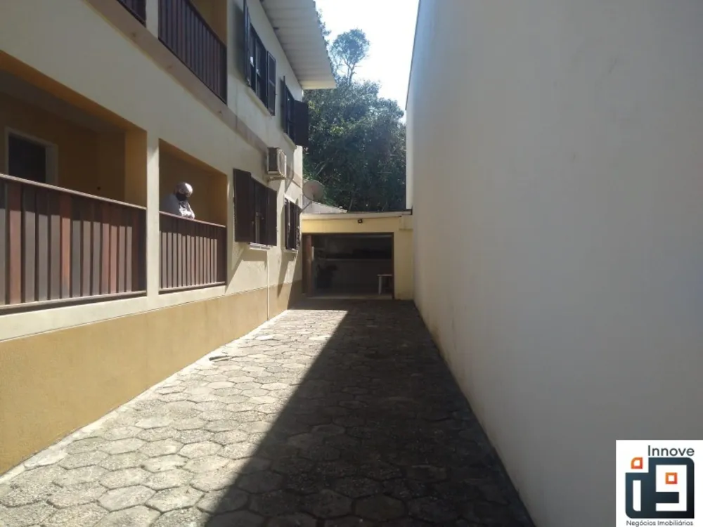 Casa, 6 quartos, 360 m² - Foto 5