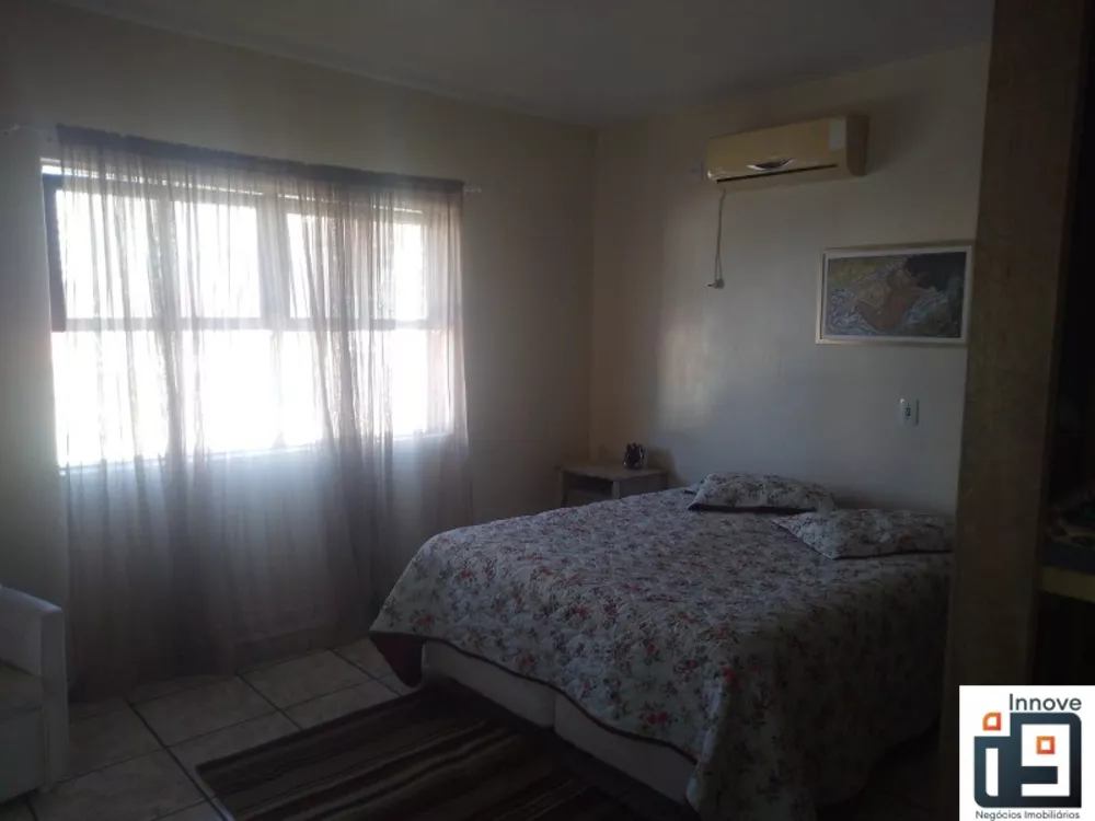Casa, 6 quartos, 360 m² - Foto 1