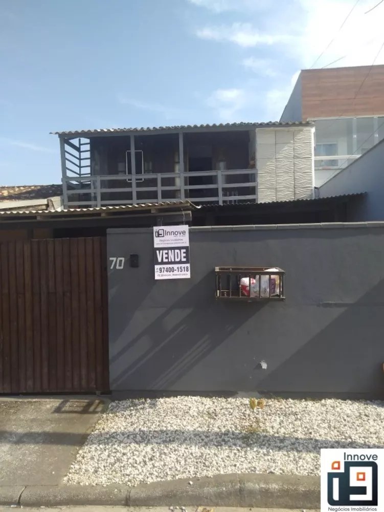 Casa, 5 quartos, 147 m² - Foto 1