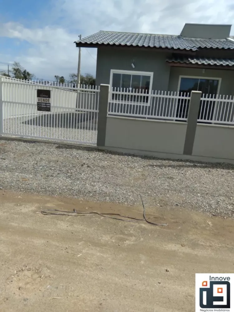 Casa, 2 quartos, 210 m² - Foto 1