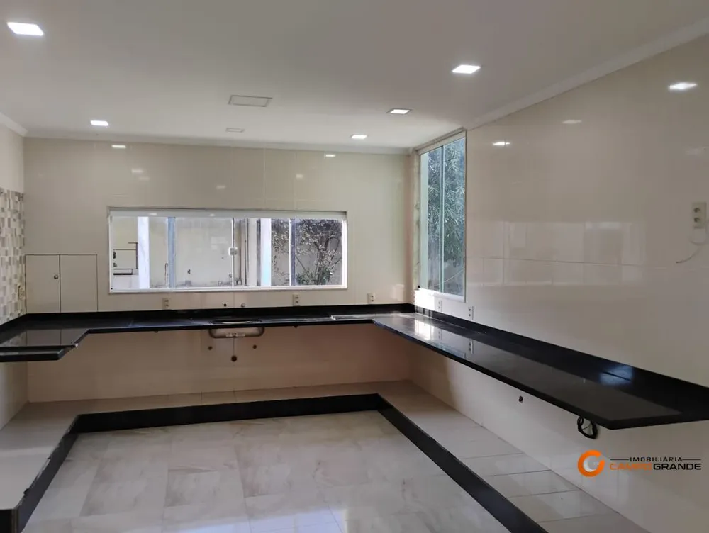 Casa, 4 quartos, 312 m² - Foto 6