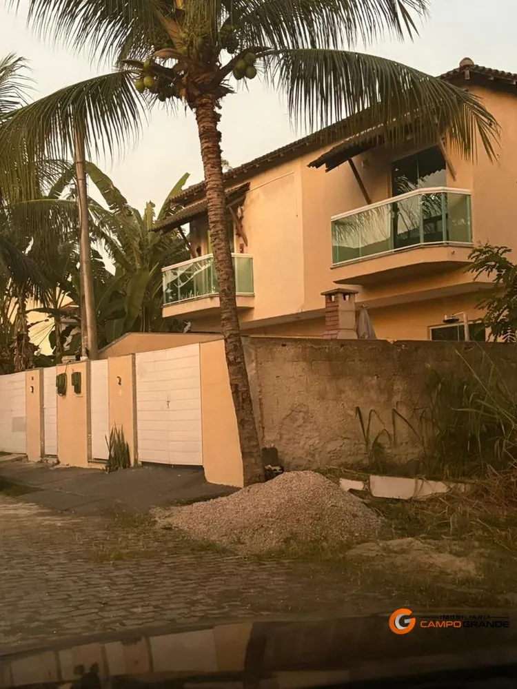 Casa, 3 quartos, 180 m² - Foto 1