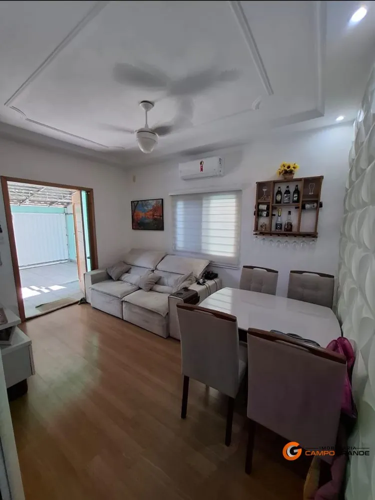 Casa, 2 quartos, 66 m² - Foto 1