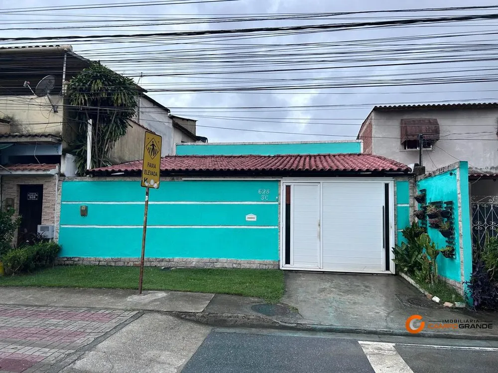 Casa, 3 quartos, 200 m² - Foto 1