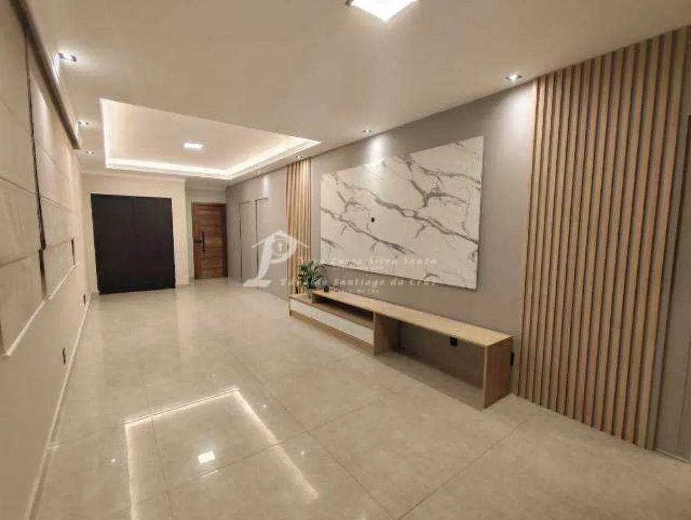 Cobertura, 3 quartos, 158 m² - Foto 2