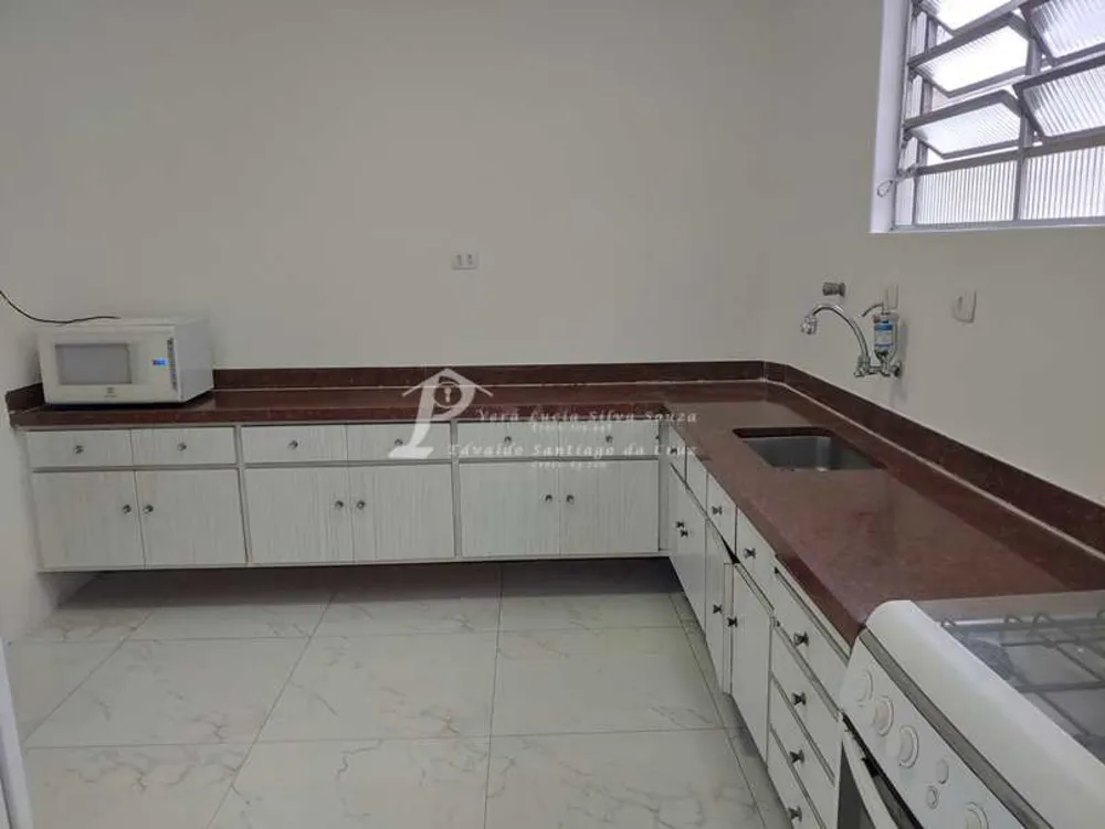 Casa, 3 quartos, 200 m² - Foto 17