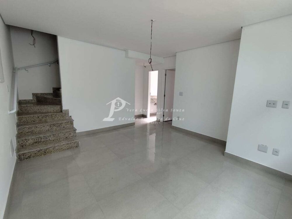 Sobrado à venda com 2 quartos, 100m² - Foto 5