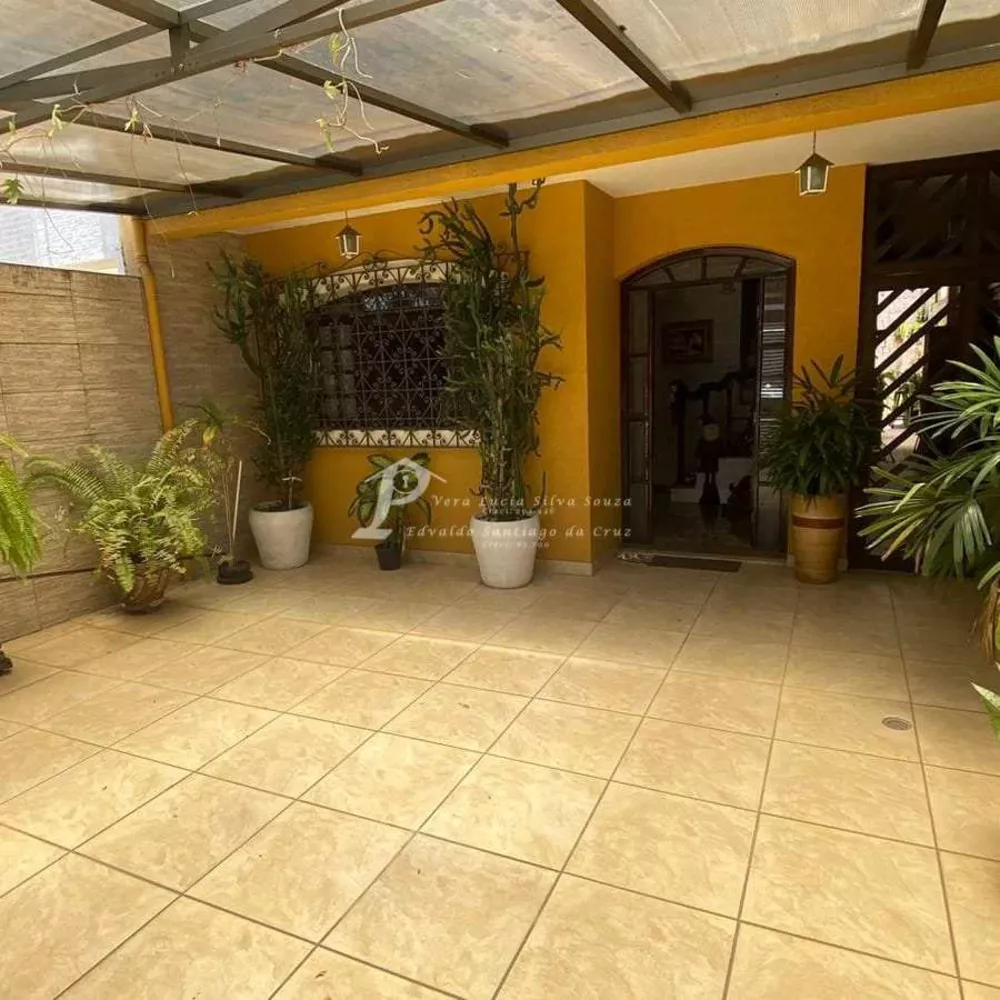 Casa, 3 quartos, 165 m² - Foto 2